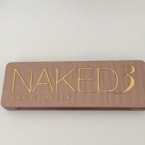 Urban decay naked 3 eyeshadow palette